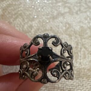 Elegant Silver Filigree Ring with Black Stone